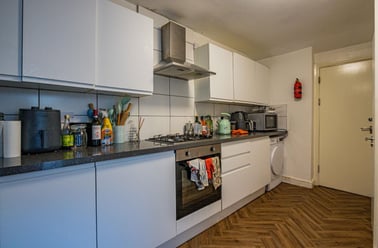 Moy Road, Plasnewydd, Cardiff - Image 3